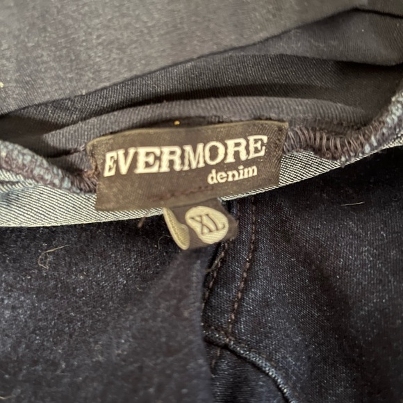 Evermore maternity jean shorts, size XL. - Picture 2 of 4